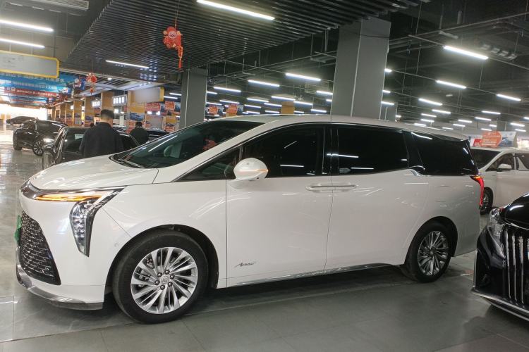 Used Buick Century 2023 2.0T Six-Seater Yinshi Edition