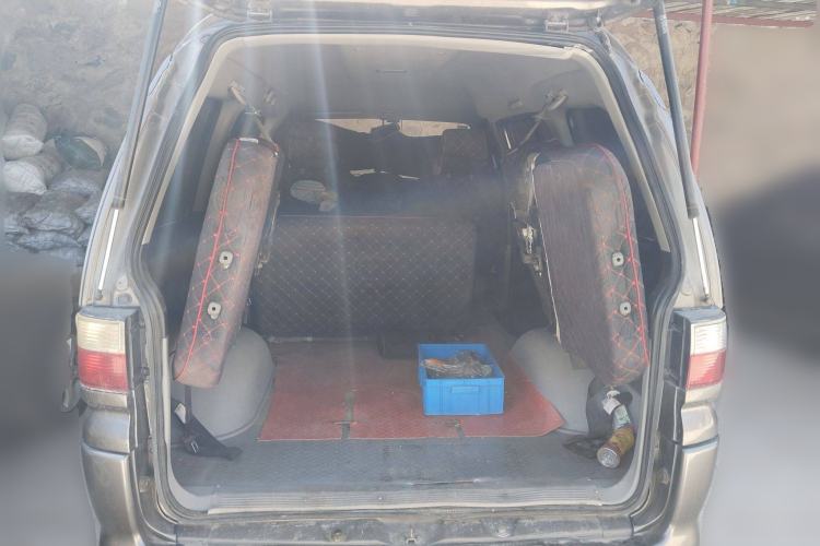 Used FORTHING Lingzhi 2015 V3 1.5L 7-Seater Comfort Model
