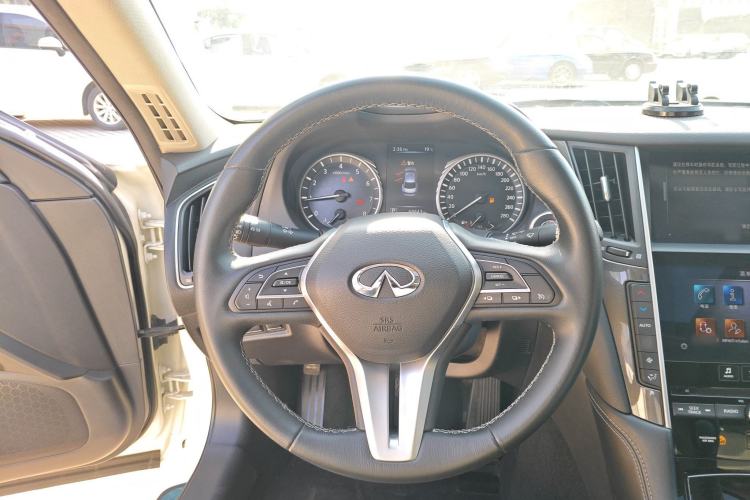 Used Infiniti Q50L 2022 2.0T Comfort Edition