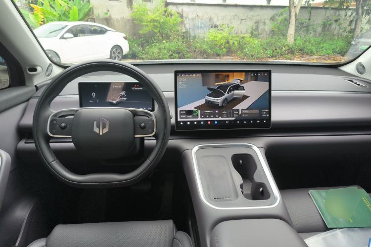 Used Leapmotor C16 2026 All-Electric 630 LiDAR Version 6-Seater
