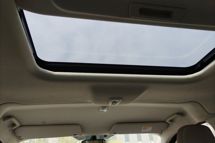 Used Ford Tourneo Custom 2017 2.0T Automatic Elite Version Headliner