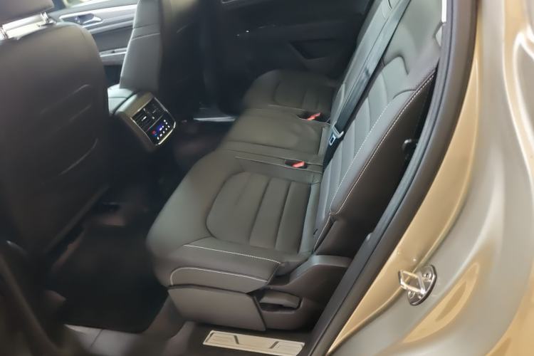 Used Volkswagen Teramont 2017 380TSI Four-Wheel Drive Luxury Edition Left Rear Seat