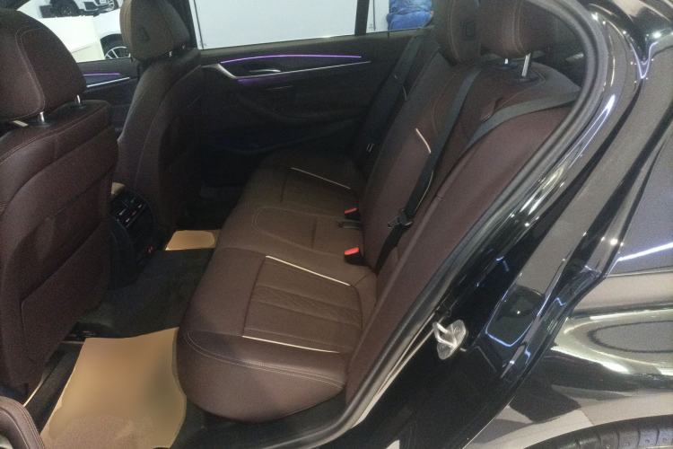 Used BMW 5 Series 2022 Second Facelift 530Li Leading Edition M Sport Package
