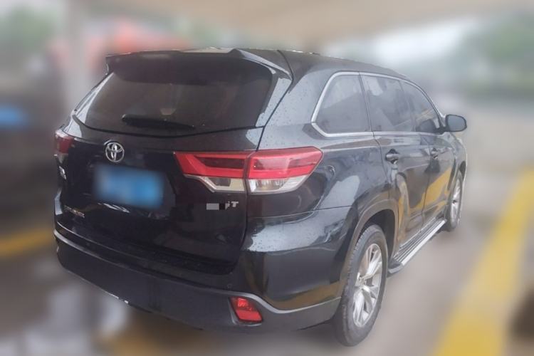 Used Toyota Highlander 2018 2.0T Two-Wheel Drive Elite Edition 5 Seats Emission Standard China V
