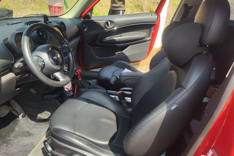 Used MINI Paceman 2014 1.6L COOPER Left Front Seat