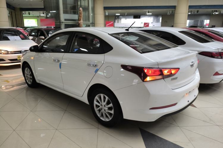 Used Hyundai Verna (new generation) 2016 1.4L Automatic Cool Edition GLS