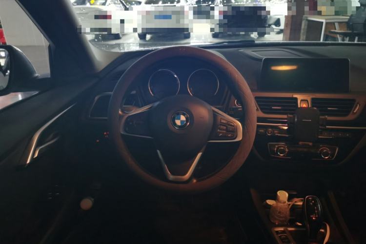 Used BMW 1 Series 2020 120i Fashion Model Steering Wheel
