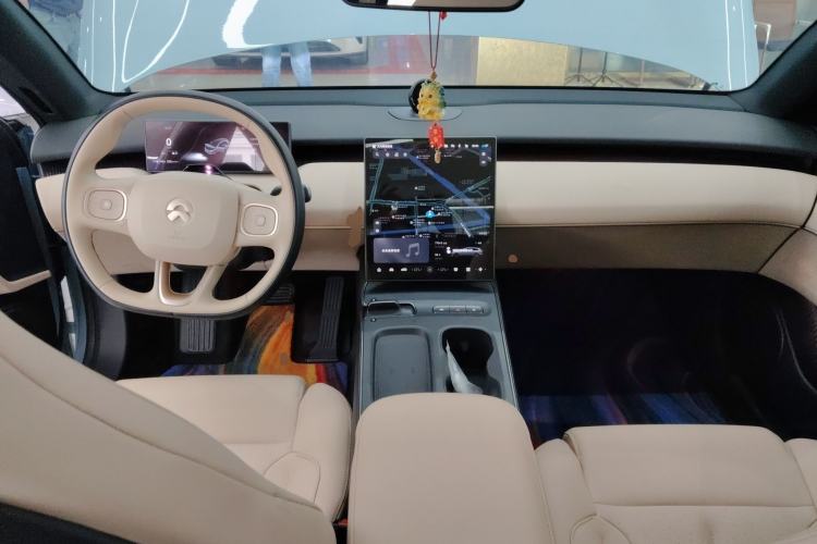 Used Nio ET5T 2023 75 kWh Touring