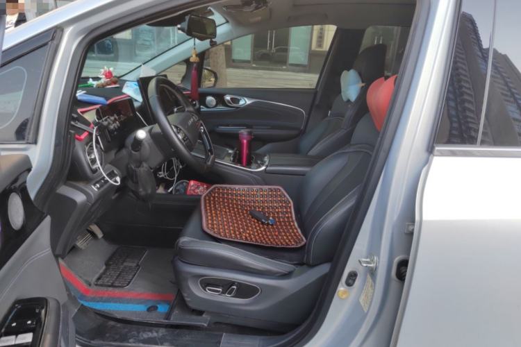 Used AION V 2024 Plus 70 Star Edition Lithium Iron Phosphate Left Front Seat