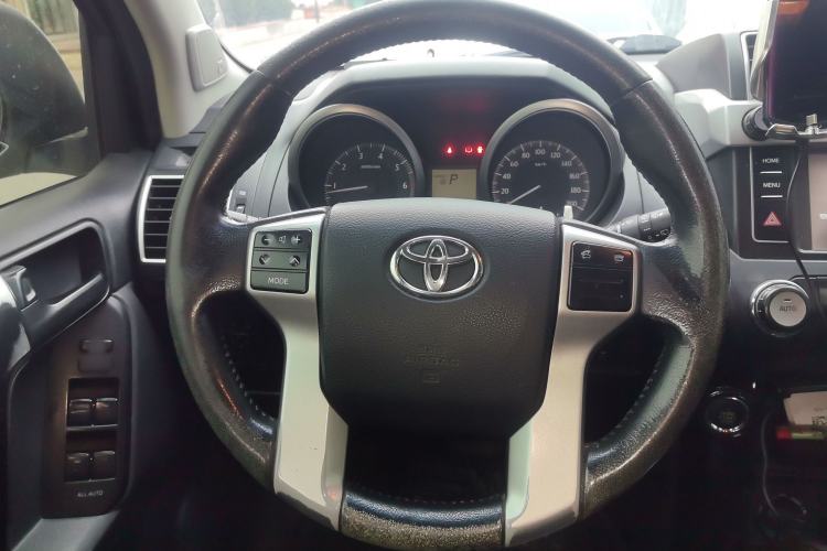 Used Toyota Prado 2016 2.7L Automatic Luxury Edition
