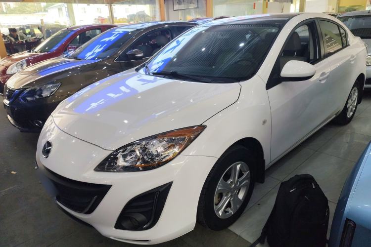 Used Mazda 3 2015 Sedan 1.6L Automatic Comfort Model