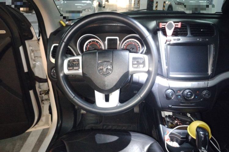 Used Dodge Journey 2014 2.4L Two-Wheel Drive Touring Edition