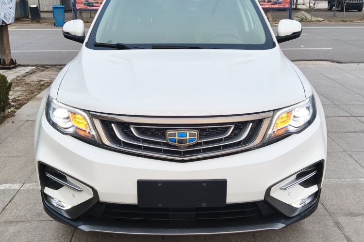 Used Geely Auto Emgrand X7 Sport 2018 1.8TD Automatic Two-Wheel Drive Smart Connect 4G Internet Edition
