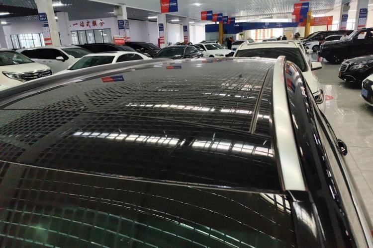 Used Mercedes-Benz GLC 2018 Facelift GLC 200 4MATIC Roof