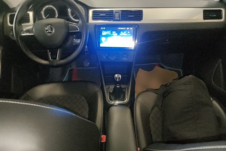 Used Skoda Rapid 2018 1.6L Manual Comfort Edition
