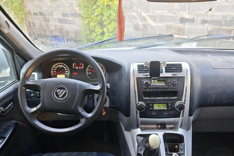 Used Foton Scenic G5 2021 2.4L Gasoline Commercial Version 6-Seater Multi-Purpose Passenger Vehicle 4K22D4M