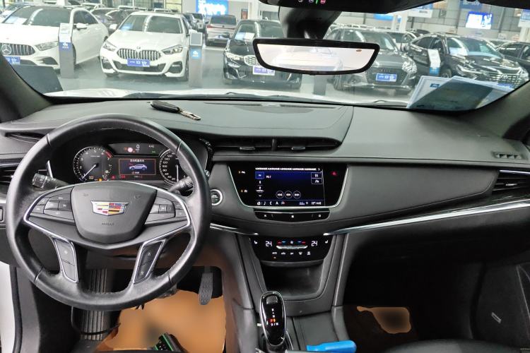 Used Cadillac XT5 2020 28T Luxury Version
