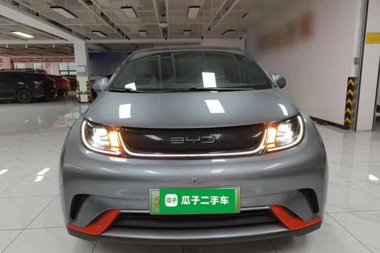 Used BYD Dolphin 2021 405 km Fashion Edition Front