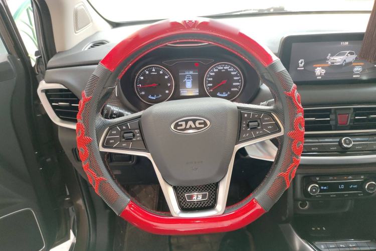 Used JAC Refine R3 2018 1.6L Manual Luxury Smart Model