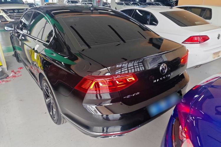 Used Volkswagen Magotan 2025 Revised Version 2 Zhongxiang Edition 330TSI DSG Luxury Trim Rear Left 45 Deg