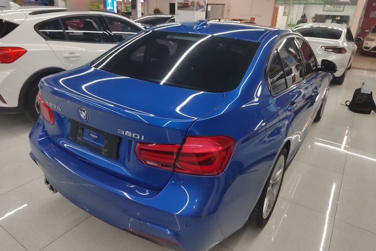 Used BMW 3 Series 2019 320i M Sport Package Rear Right 45 Deg