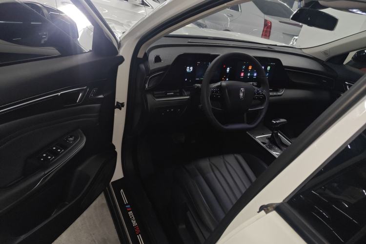 Used Bestune T55 2023 1.5T Automatic Leap Model