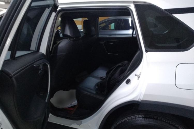 Used Toyota RAV4 2021 2.0L CVT 4x4 Style PLUS Edition
