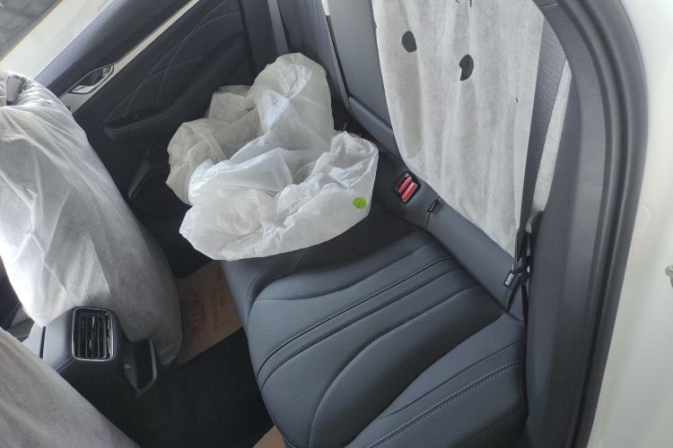 Used Geely Auto Preface 2026 Model Oriental Yao 1.5TD Kunlun Edition
