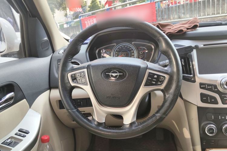 Used Haima S7 2015 2.0L Automatic ZhiShang Version Steering Wheel