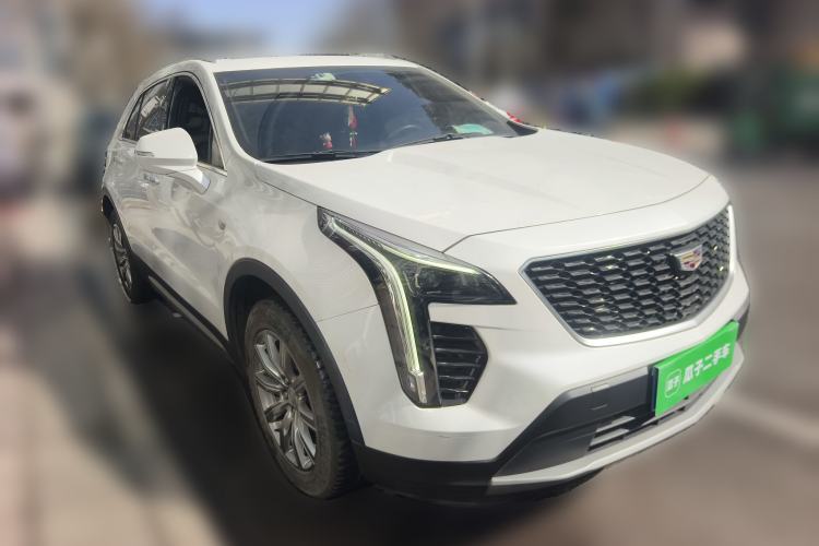 Used Cadillac XT4 2020 28T Two-Wheel-Drive Leading Version
