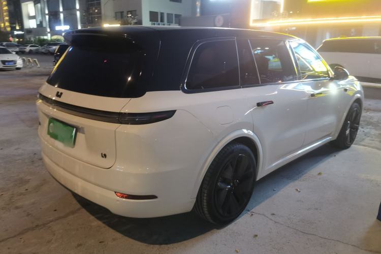 Used Li Auto L9 2022 Max model
