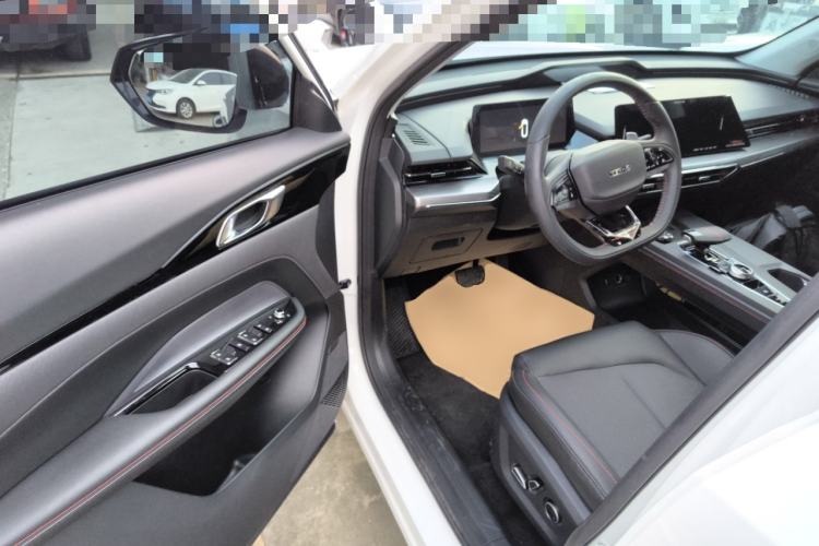 Used Oshan Z6 2022 Blue Whale 1.5T DCT Smart Edition
