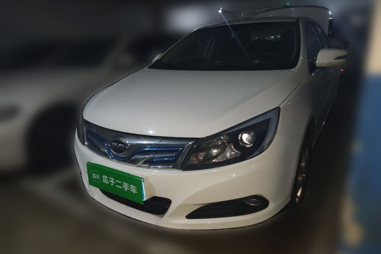 Used BYD e5 2016 300 Luxury Edition Guazi used car, China used car export, Used car for sale, Used  cars, Cheapest cars for sale