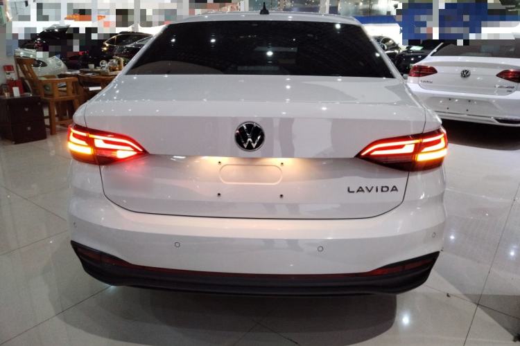 Used Volkswagen Lavida 2023 1.5L Automatic De Yi Edition