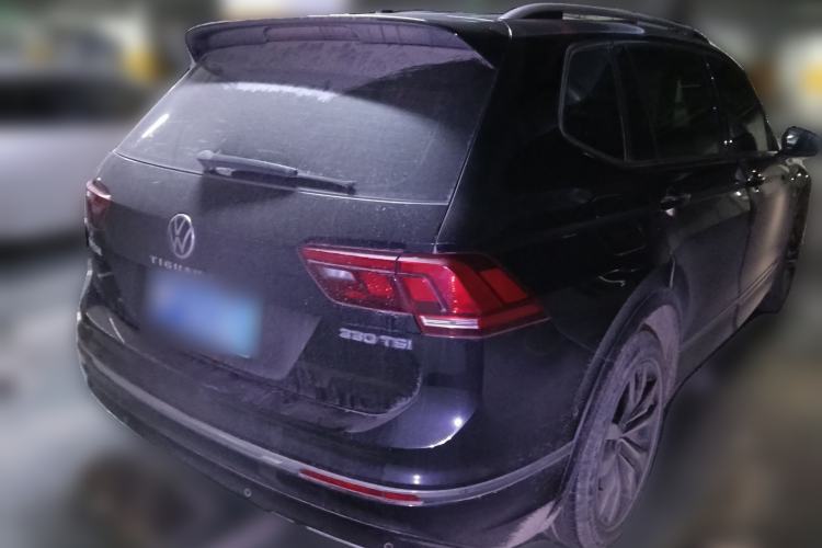 Used Volkswagen Tiguan L 2021 330TSI Automatic Two-Wheel Drive R-Line Enhanced Edition Rear Right 45 Deg