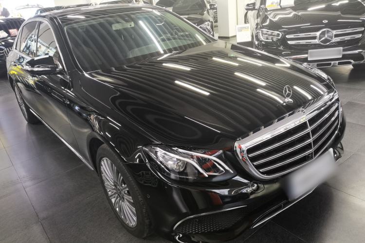 Used Mercedes-Benz E-Class 2020 Facelift E 300 L Stylish Edition Front Right 45 Deg