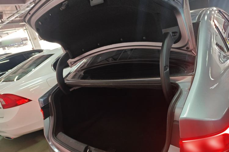 Used BYD Qin PLUS 2021 EV 400KM Luxury Model
