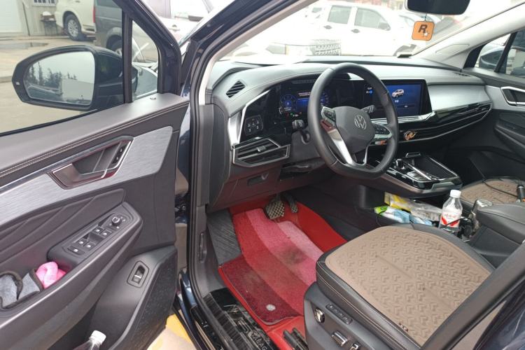 Used Volkswagen Talagon 2021 330TSI Two-Wheel-Drive Luxury Edition – Scenic Version Driver Seat