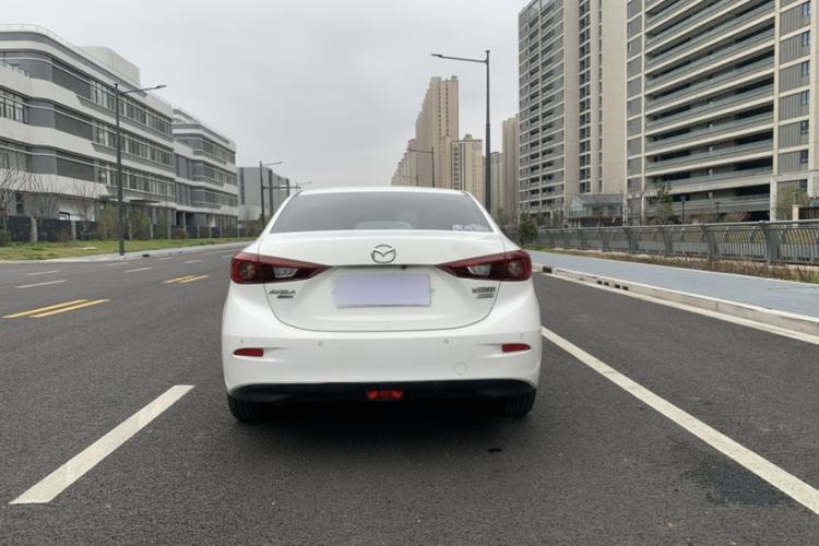 Used Mazda Mazda 3 Axela 2017 Sedan 1.5L Automatic Comfort Model Emission Standard China V

