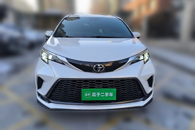 Used Toyota Granvia 2024 2.5L Hybrid Prestige PLUS Four-Wheel Drive Version
