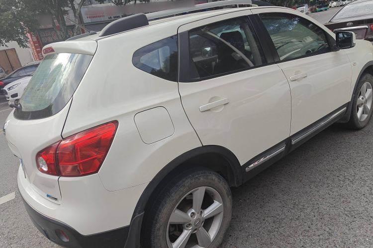 Used Nissan Qashqai 2015 2.0 XL Coolfire CVT 2WD Exterior 3