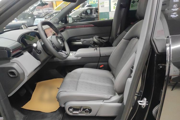 Used Zeekr 7X 2025 100 kWh Long-Range Rear-Wheel Drive with Intelligent Driving Features