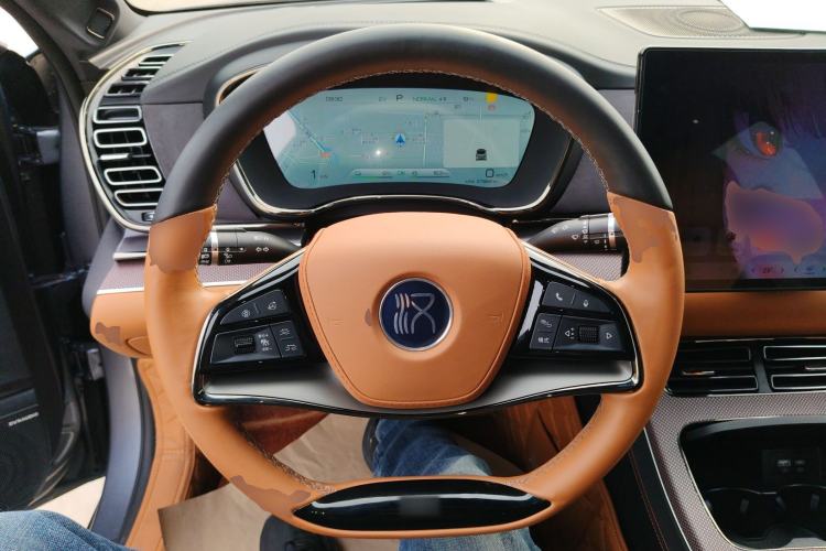 Used BYD Han 2022 DM-p 202km Four-Wheel Drive Flagship Model