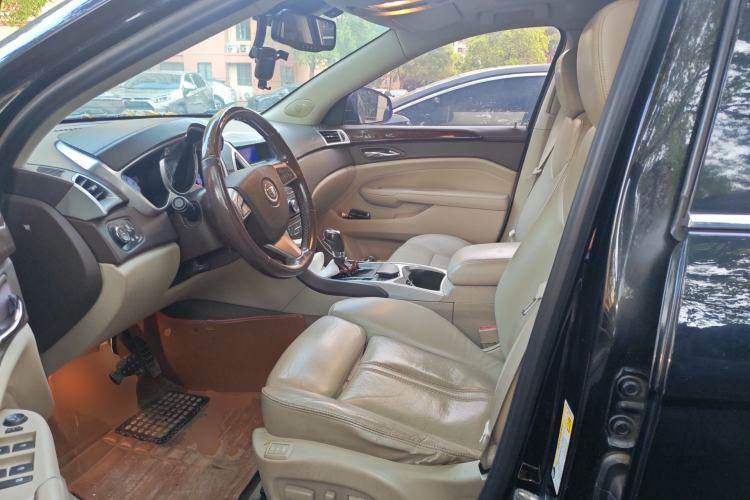 Used Cadillac SRX 2011 3.0L Flagship Edition
