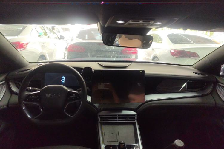 Used BYD Seal 2024 HONOR Edition DM-i 1.5L 121km Luxury Model
