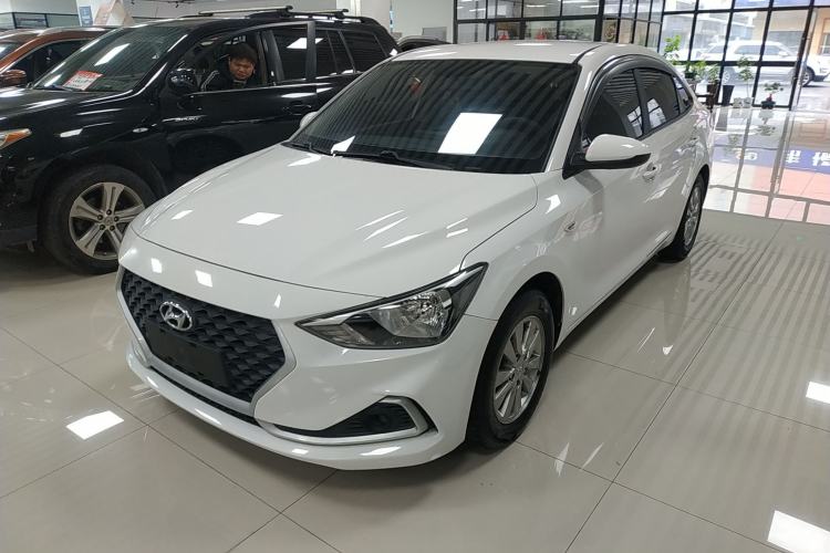 Used Hyundai Celesta 2018 1.6L Automatic GL Enjoyment Edition China VI compliant