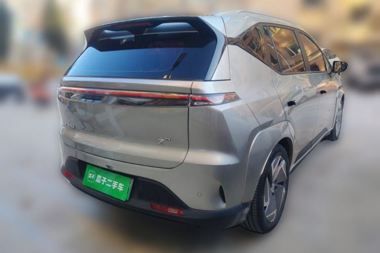 Used Hycan Z03 2022 620 km Range Trendy Cool Version 160 kW 76.8 kWh