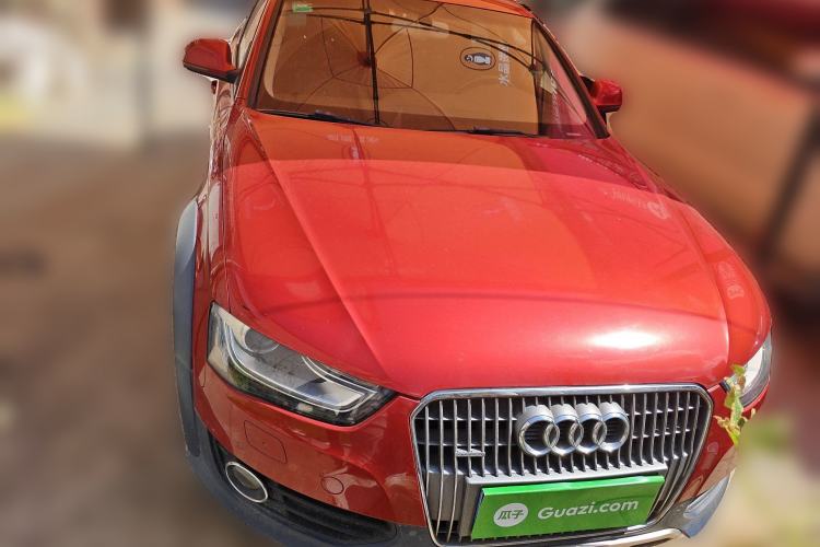 Used Audi A4 2014 40 TFSI allroad quattro
