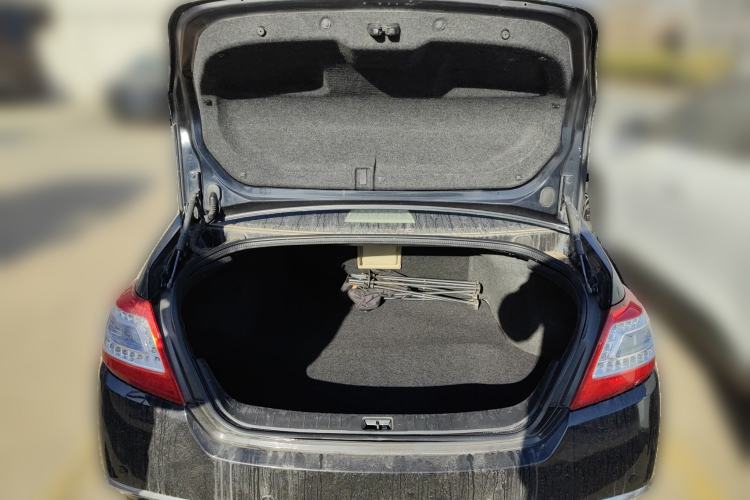 Used Nissan Teana 2011 2.5L XL Advanced Edition
