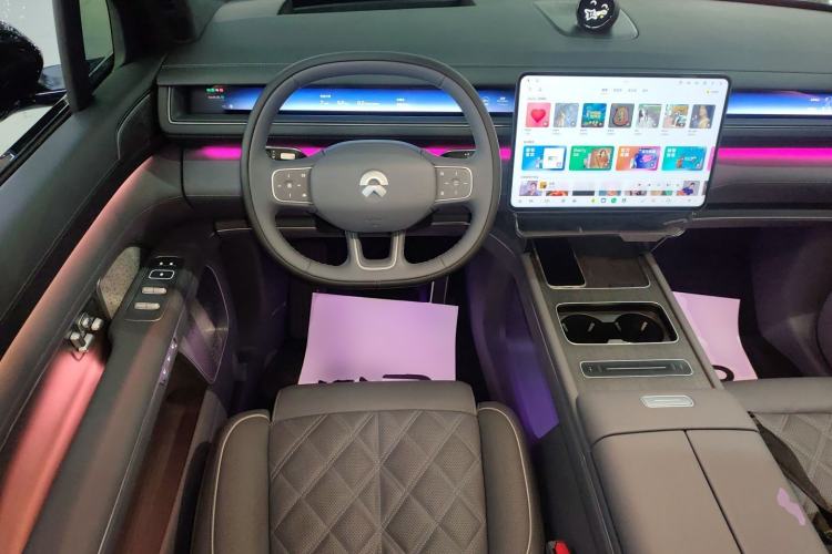 Used Nio ES8 2026 Model 6-seat Executive Signature Edition Steering Wheel